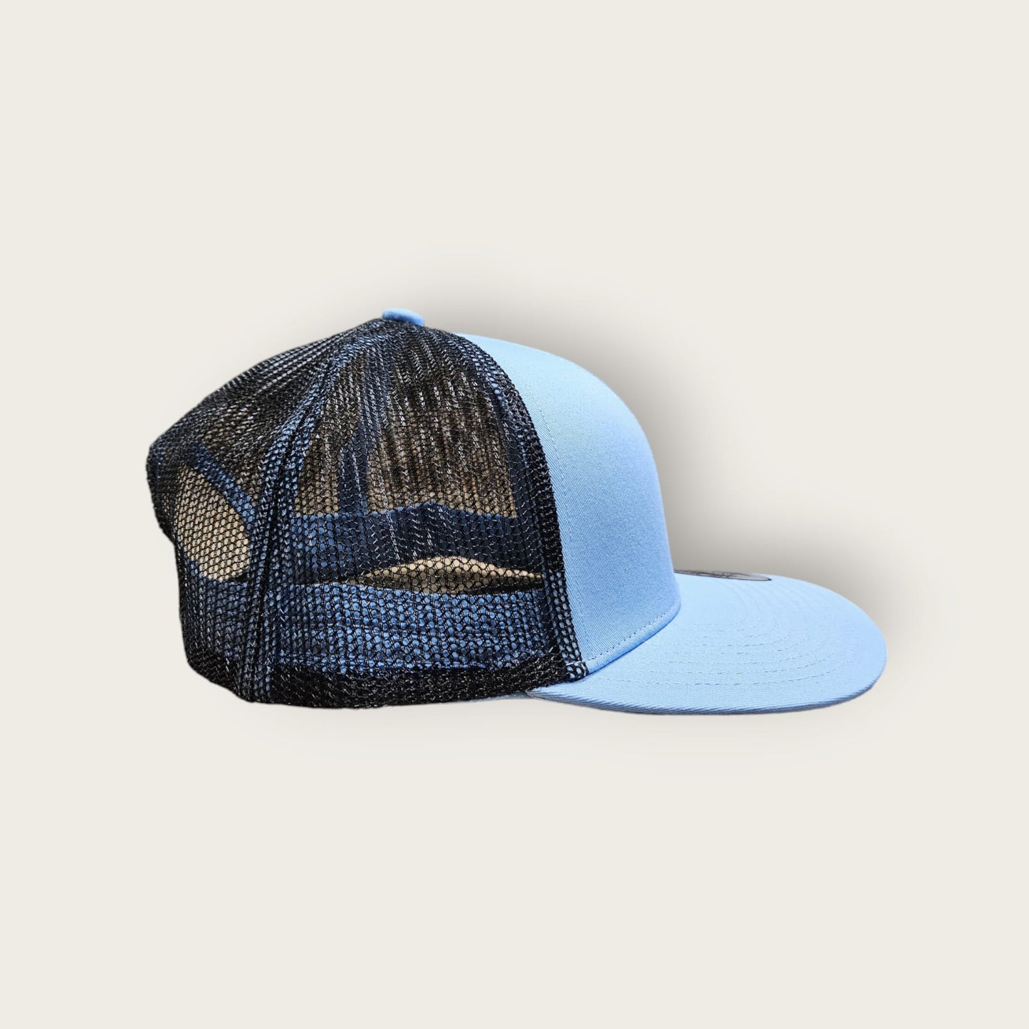 6 Panel Baby Blue/Black Trucker Hat 110C