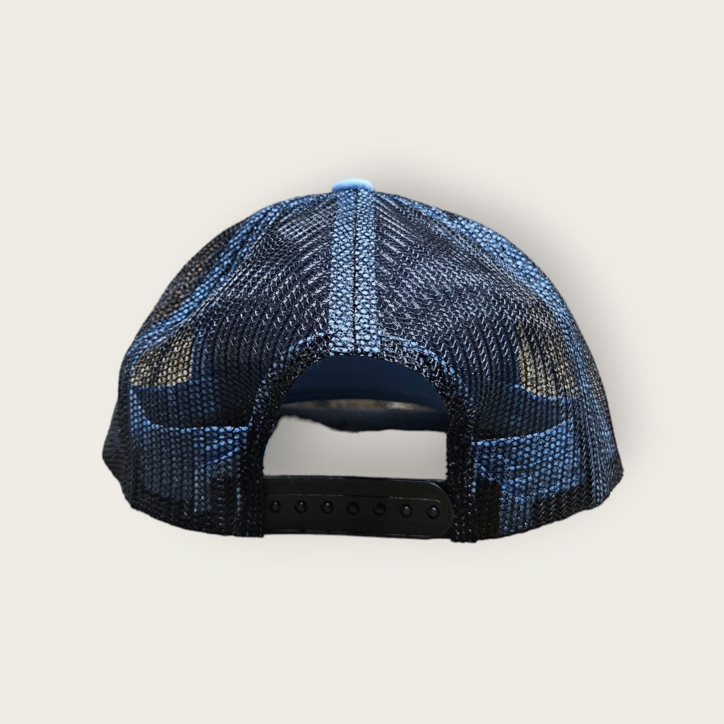 6 Panel Baby Blue/Black Trucker Hat 110C