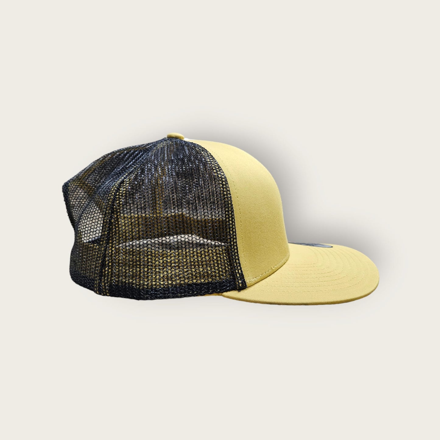6 Panel Gold/Black Trucker Hat 110C