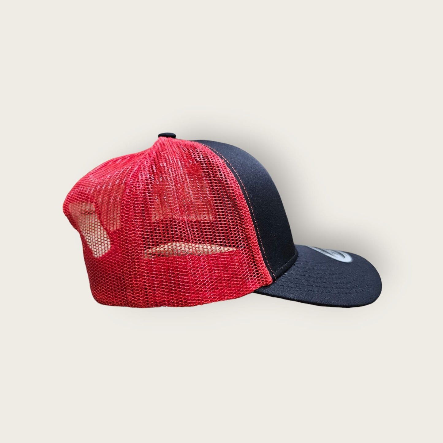 6 Panel Black/Red Trucker Hat 110C